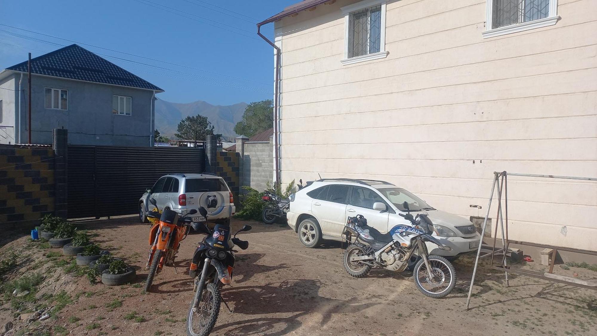 Guest House B&B Kochkor 외부 사진